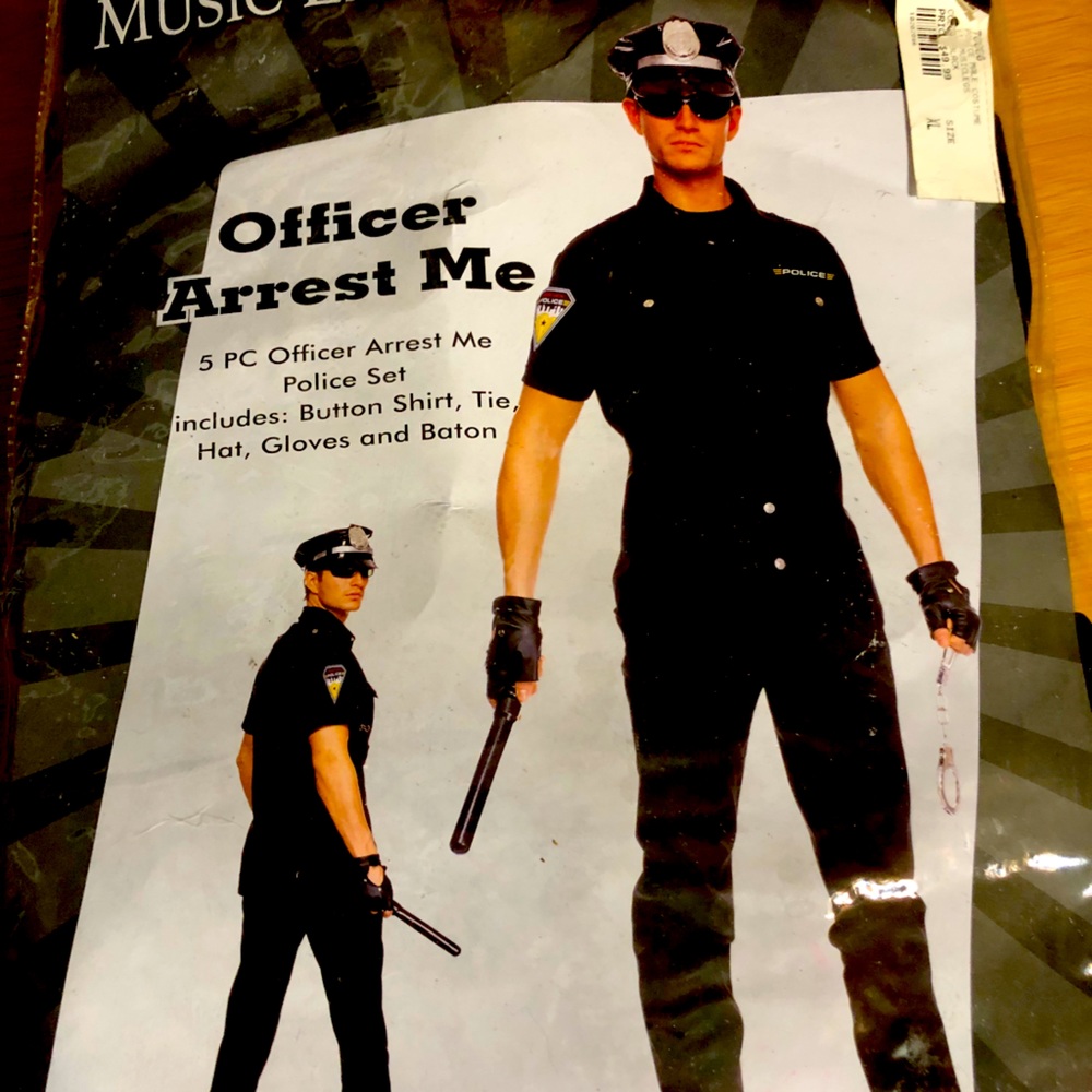 XL Adult Arrest Me Officer Costume -Black